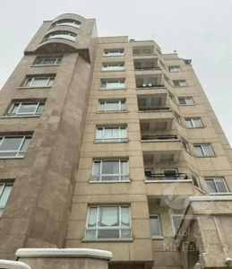 فرشته برج باغ ۲۷۵ متر