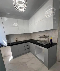 60متر فول بازسازی شده زیر قیمت منطقه