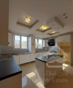 ۷۷متر دوخواب  پونک  بلوار عدل شمالی