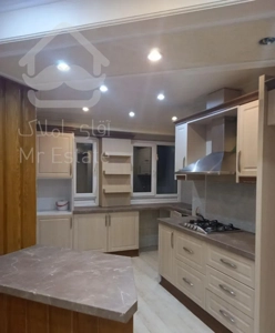 ونک/۱۳۳ متر ۳ خواب/بسیار شیک