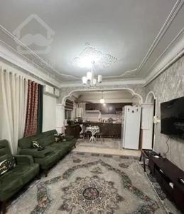 (طبقه ۷۱متری) دوخواب تمیز/ خوش نقشه/ لیلاکوه