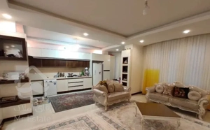 ۱۴۰ متر تکواحدی/۳ خواب فول/محدوده آراسته ها