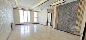 تیراژه۱۰۳ متر۳ خواب نوساز متریال درجه ۱سازنده بنام