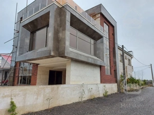 فروش ویلا ۲۵۰متری