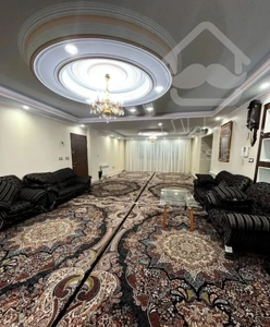 ۱۳۵ متر مشابه نوساز / فول امکانات / میدان حر