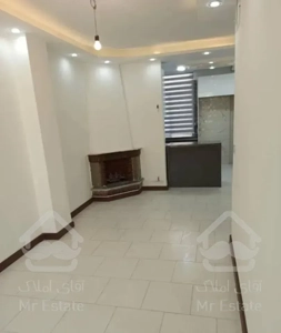 60 متر 1 خواب واقع در استخر