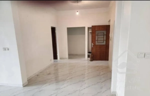 آپارتمان ۱۰۰ متری ، دو خواب ، آجودانیه