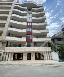 آپارتمان نوساز با ویو ابدی دریا