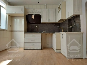 ۳۵متر .خوش نقشه.طبقه اول