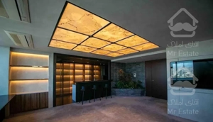 ۳۰۰ متر ویلایی + ۱۰۰ متر حیاط اختصاصی کامرانیه