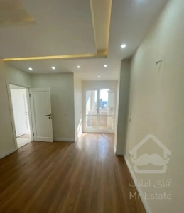 واحد مناسب سرمایه گذار، زیر قیمت