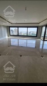 رهن کامل اپارتمان ۲۰۰متری در نیاوران