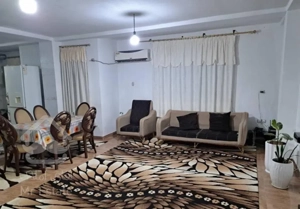 آپارتمان109 متری طبقه اول خ مطهری