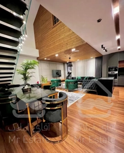 دوبلکس ٣ خواب شیک و تمیز نوساز (صدف)