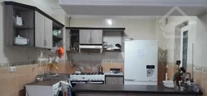 واحد92 متر طبقه 3 سند تک برگ موقعیت ودسترسی عا لی