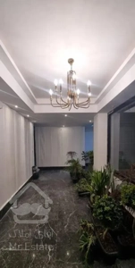 واحد ۱۹۰ متری نوساز
