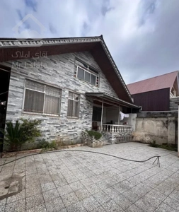 فروش ویلایی قابل سکونت لنگرود جاده چمخاله