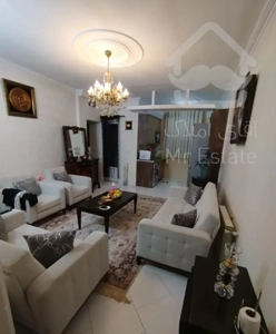 پنجاه متر فول امکانات،خوش نقشه،غرق در نور