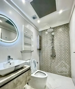 120 متر 3 خواب بلوار ارتش منطقه یک نوساز مدرن