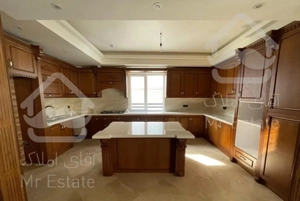 فروش اپارتمان ۱۷۵ متر ۳ خواب فرمانیه