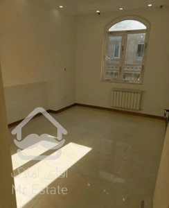 بلوار اباذر ، ۵۰ متر ۲ خواب ، رو به آفتاب