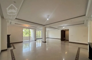 آپارتمان ۲۲۰متر/۳خ/دروس/نورجنوب