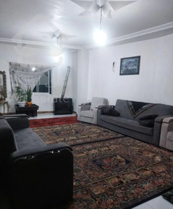 فروش آپارتمان ۹۰ متری ۲ خوابه طبقه ۱ در حمیدیان