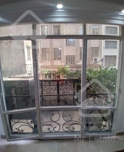 ۵۰ متر ۱ خواب ۱۰ ساله