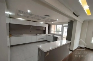مرزداران ۱۰۰ متر نوساز