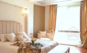 فروش واحد ۲۰۰ متری در زعفرانیه ساختمان برند