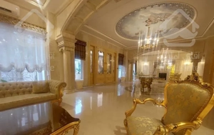 آپارتمان ۱۳۰ متر