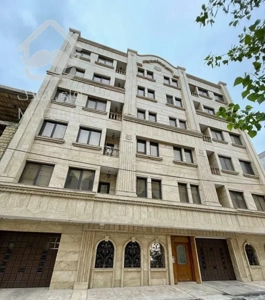 95متر طبقه اول