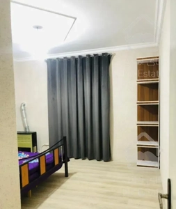 دارای جای پارک ماشین     کولر اسپلیت