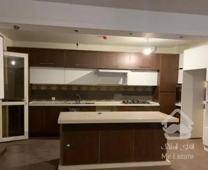 ۱۴۰متر کلید نخورده آکواریوم نور در دل کوهک