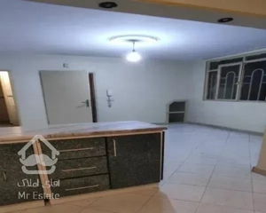 48 متر یک خواب/ سالن پرده خور/پارکینگ غیر مزاحم