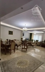 پاسداران۱۵۰متر/۳خواب/۲پارکینگ/بی نظیر
