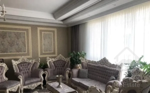 ۱۴۰ متر / سعادت آباد/ مشاعات دار