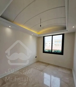 لارستان ۱۱۵متر۲خواب کلیدنخورده۲پارکینگ سندی