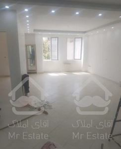 ۱۲۰ متر دوخوابه طبقه اول فوق تمیز