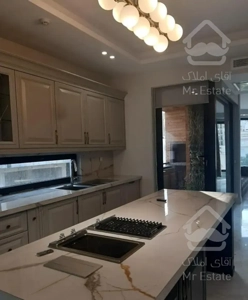 باغ فردوس،۱۸۰ متر،۳ خواب با ویوی مشجر و ابدی