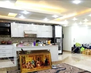 آپارتمان 105متری/سعدی خیابان کارون شرقی/واحد جلو