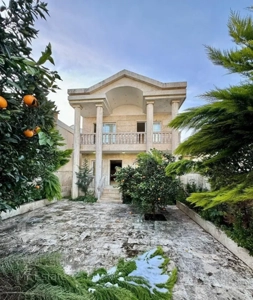 کد27/فروش ویلاباغ۲۲۰متری/سنددار/جاده دریامحمودآباد