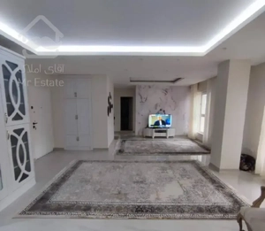 فروش واحد ۱۱۵ متری ط۴ در فاز ۲