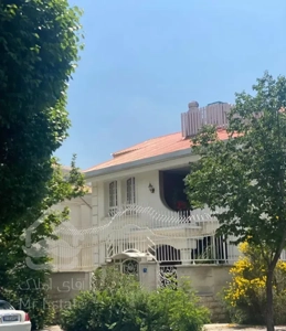 ۲۱۰ متر / ۳ خواب / ۱ از ۲ شهرک غرب