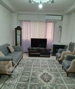 آپارتمان //۷۳متری//طبقه اول پشت جهاد جانبازان