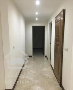 اپارتمان ۱۳۵ متری فول  شهران شمالی