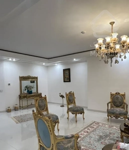 کامرانیه شمالی ۱۶۰ متر برج برند حیاط اختصاصی