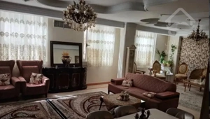 ۹۰ * ۲ خواب * سالن پرده خور * رو به آفتاب * فول