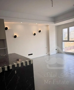 آپارتمان نوساز تک واحدی