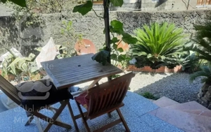 باغ ویلا کاملا دربست۴۰۰ متری